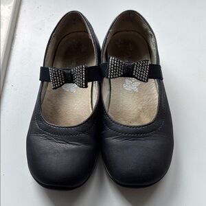 Girls Navy Mary Jane Dress Shoes with Rhinestone Bow
